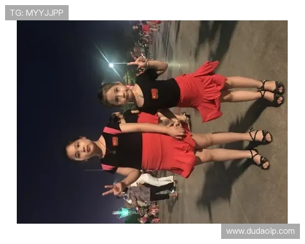 与杨伟深度对话探讨他的篮球生涯与成长历程