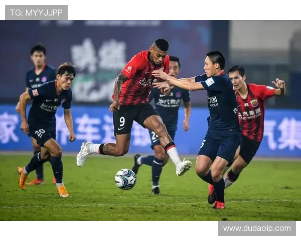 上海足球队战术创新引领潮流成就新高峰