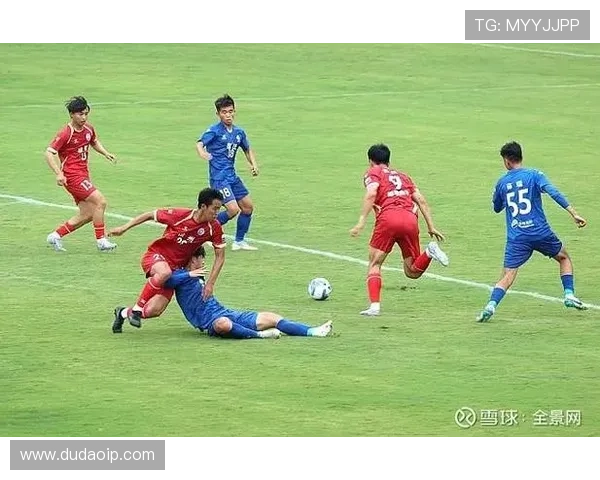 乌兹别克足球明星全景解析与成就回顾